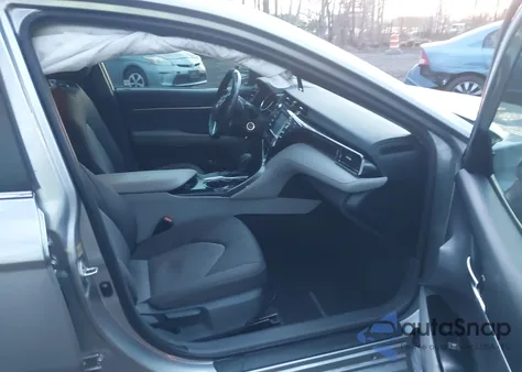 2019 Toyota Camry Le из США, поврежденный, VIN 4T1B11HK2KU847921